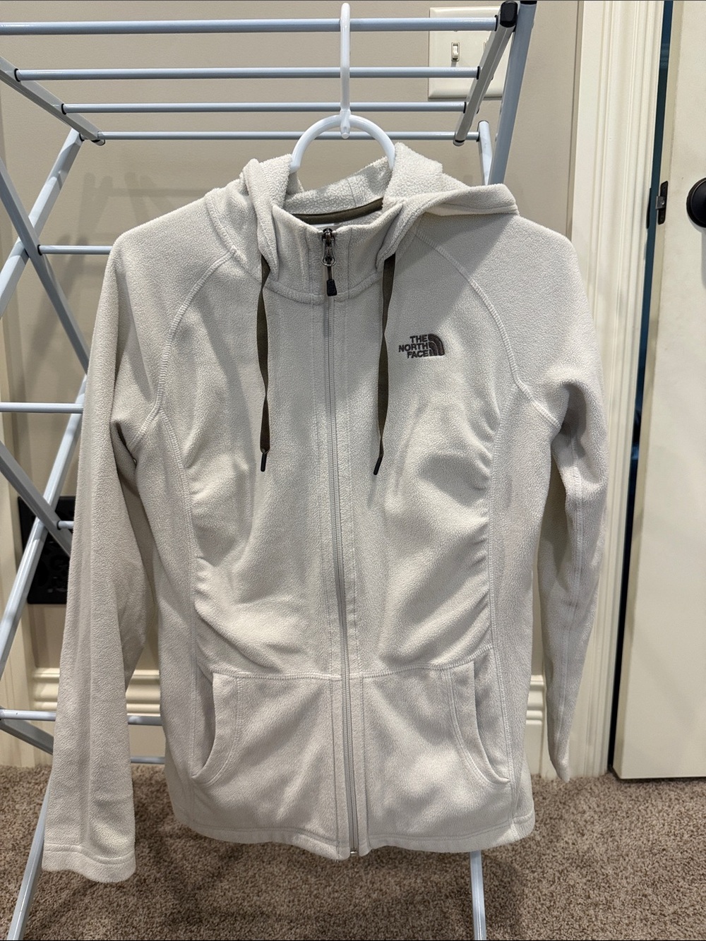 The North Face Women's Cream Full-Zip Hooded Fleece Jacket